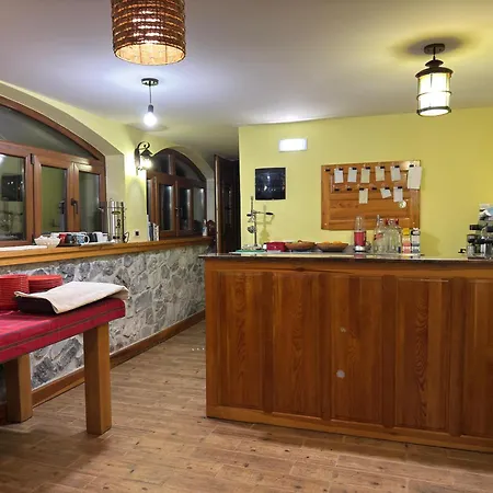 Kulla Emini 2025 酒店