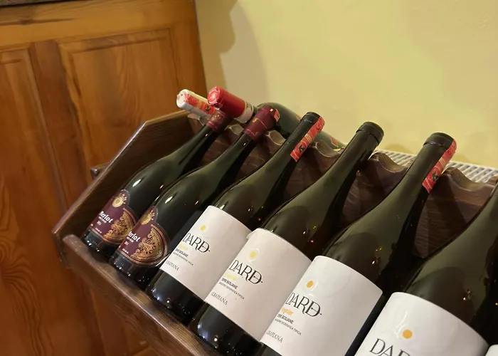 Hotel Kulla Emini 2025 *