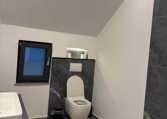 Hotel Kulla Emini 2025 *