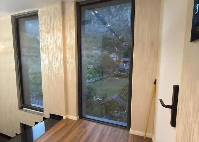 Kulla Emini 2025 Hotel