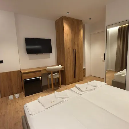 Kulla Emini 2025 * 瓦勒博内