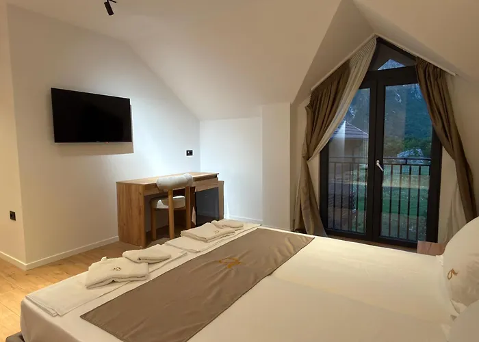 Hotel Kulla Emini 2025 *